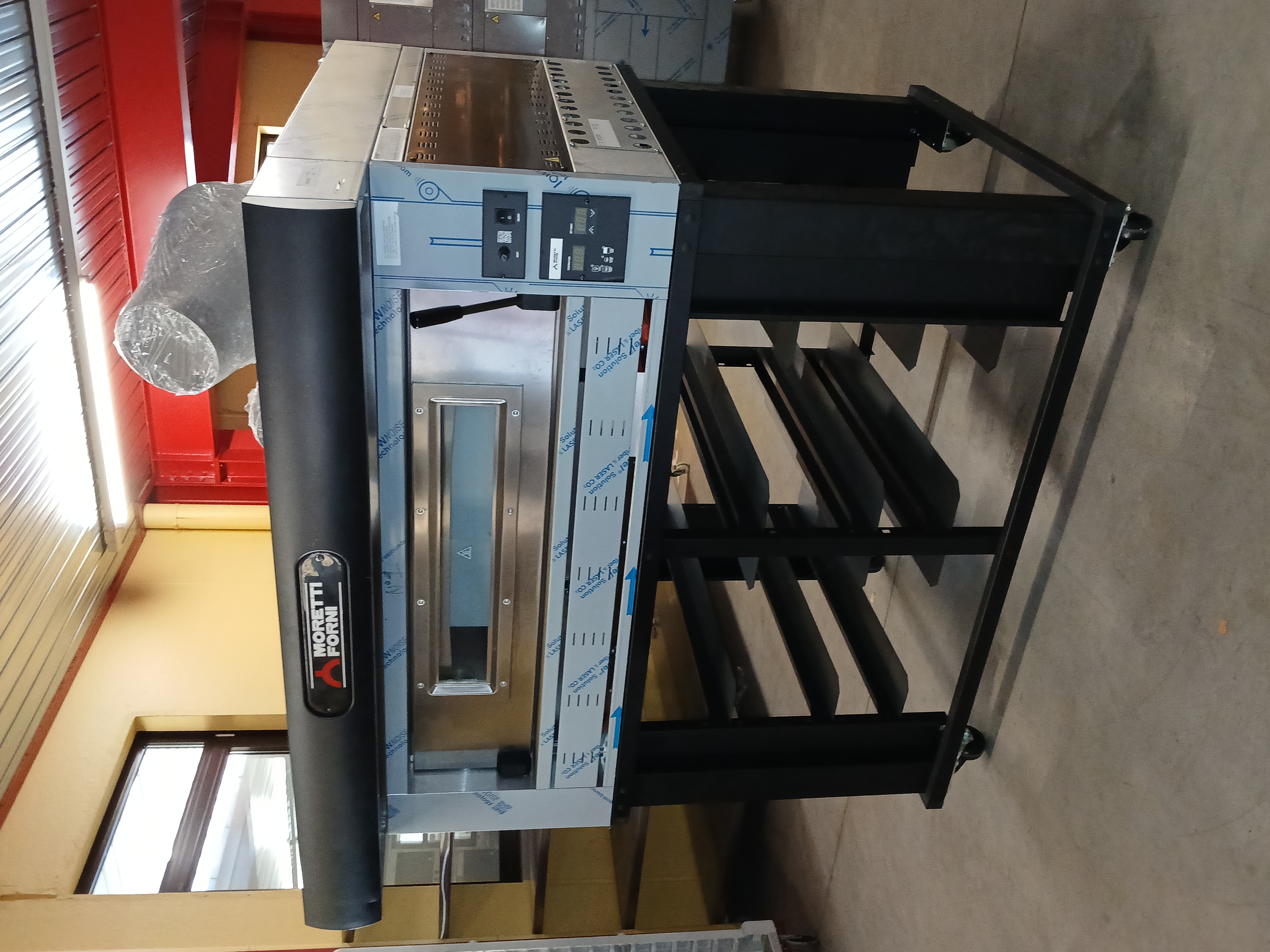 MORETTI FORNI PIZZA OVEN 1 CHAMBER